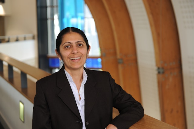 Mona Ashok003 75efq6s8e