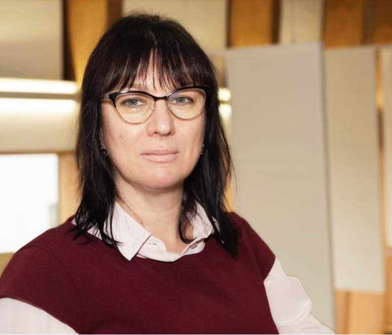 Dr Irina Heim presents new research on policy in oil and gas regions at conference